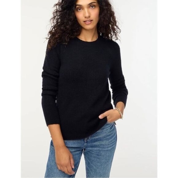 J. Crew Crewneck Regular Fit Sweater in Extra-Soft Yarn BJ851 Black Small - Picture 1 of 8